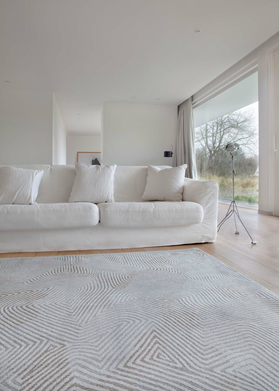 Louis De Poortere vloerkleed LX 9228 Meditation Coral Oyster White interior 1