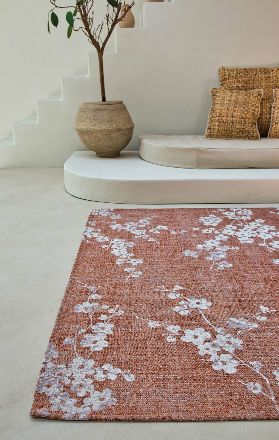 Louis De Poortere vloerkleed Sakura 9371 Copper Pink interior 1