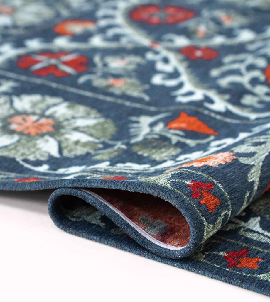 Louis De Poortere vloerkleed Antiquarian Suzani 9730 Nordic fold
