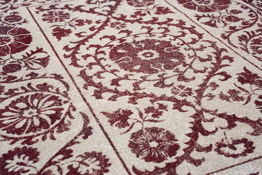 Louis De Poortere vloerkleed Antiquarian Suzani 9734 Zephyr zoom 3